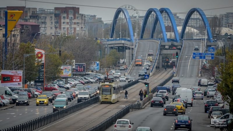 Șoferii vor rămâne fără permis în cazul utilizării sau a manipulării oricărui dispozitiv mobil sau tehnic în timpul condusului