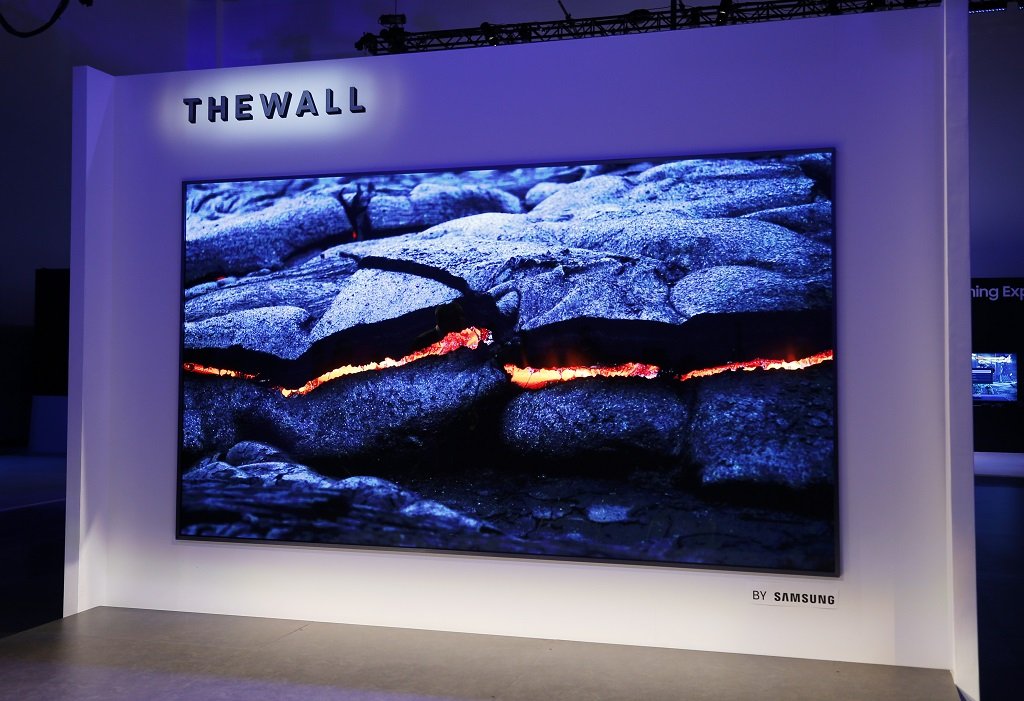 Samsung Unveils “The Wall,” the World’s First Modular MicroLED 146-inch TV