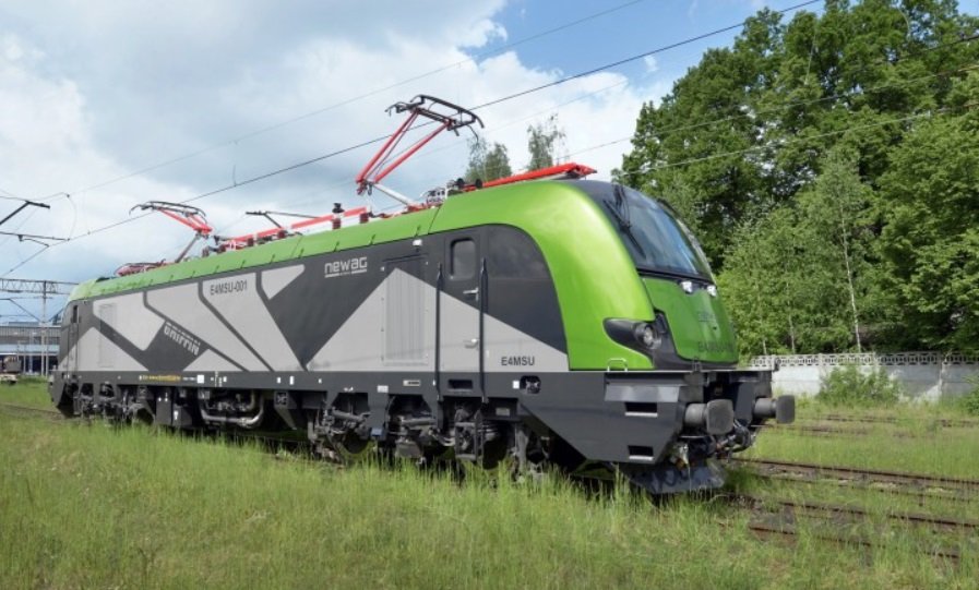 Polonezii de la NEWAG vor livra 20 de locomotive electrice pentru PKP Intercity