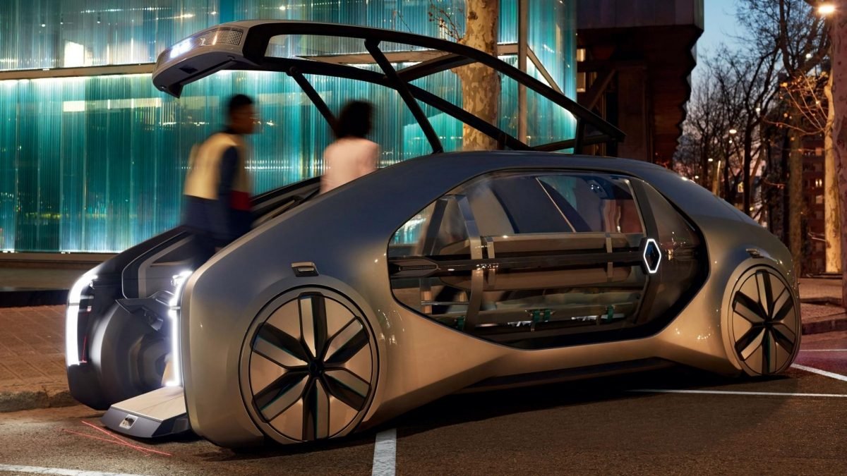 Renault EZ-GO este primul vehicul robot din lume conceput pentru mobilitatea urbană de tip carsharing