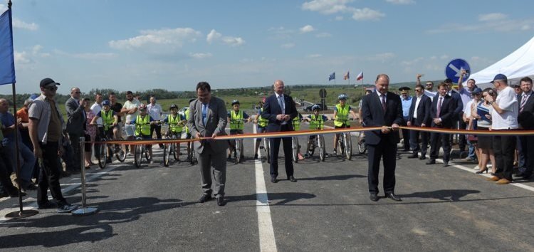 O nouă șosea de frontieră la Ungheni asigură legătura dintre Moldova și Uniunea Europeană prin România