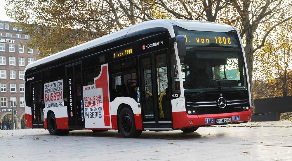 Primul autobuz electric Mercedes-Benz eCitaro din lume a fost livrat în Hamburg