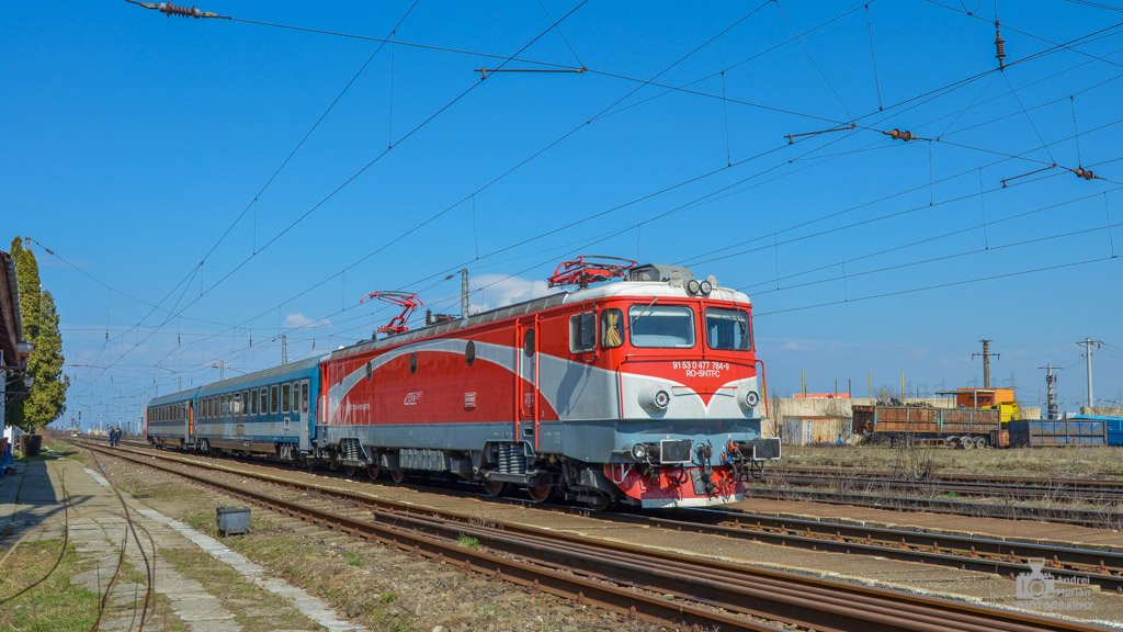 Transportul feroviar de călători trece la ora de vară începând cu 31 martie