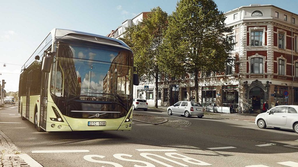 Autobuze electrice transformate în librării mobile întră în circulație în Gothenburg