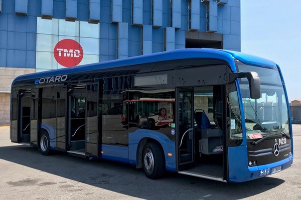 TMB Barcelona testează în premieră autobuzul electric eCitaro