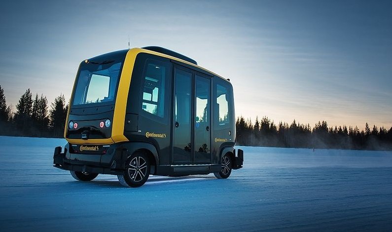 Continental dezvoltă robo-taxiuri ce vor circula și în România în viitor