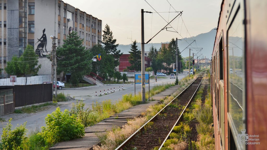CFR SA licitează prima etapă pentru modernizarea stațiilor Băile Herculane, Petroșani și Orșova