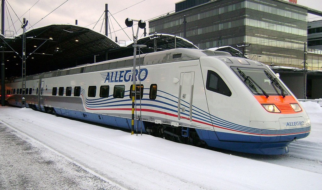 Căile ferate ruse anunță creșterea numărului de călători cu trenurile intercity Allegro
