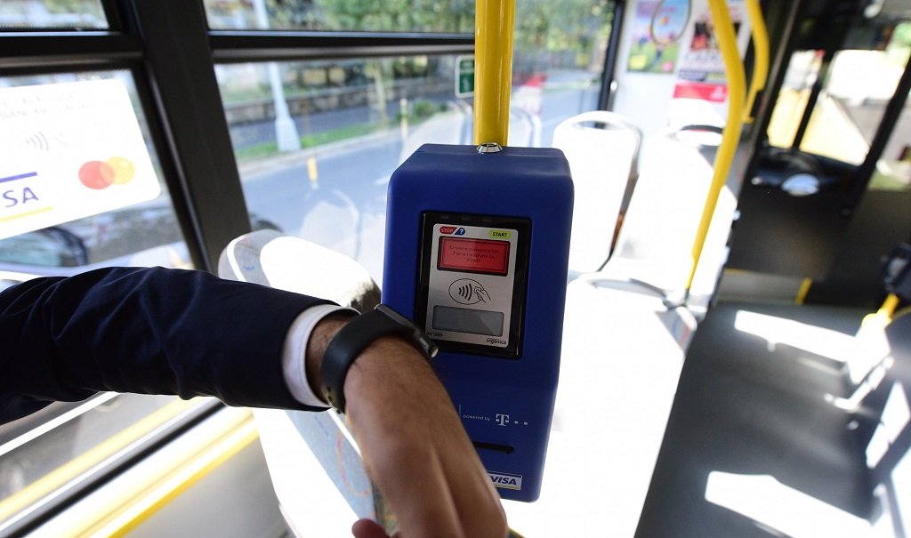 Baia Mare introduce sistemul de plată cu cardul în transportul public dar din 2020 transportul ar putea fi gratuit