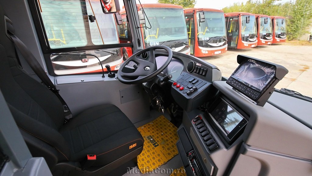 Continuă livrarea noilor autobuze electrice la Turda