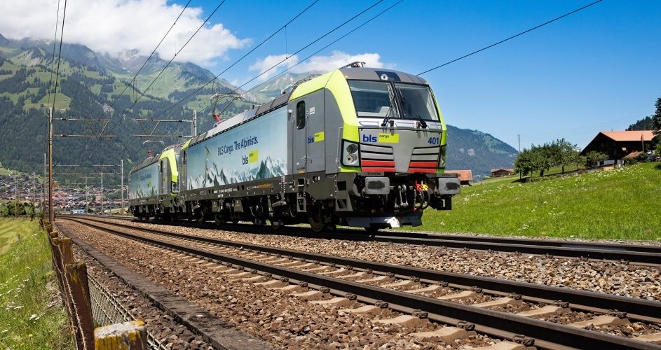 BLS Cargo comandă 25 de locomotive Vectron de la Siemens Mobility