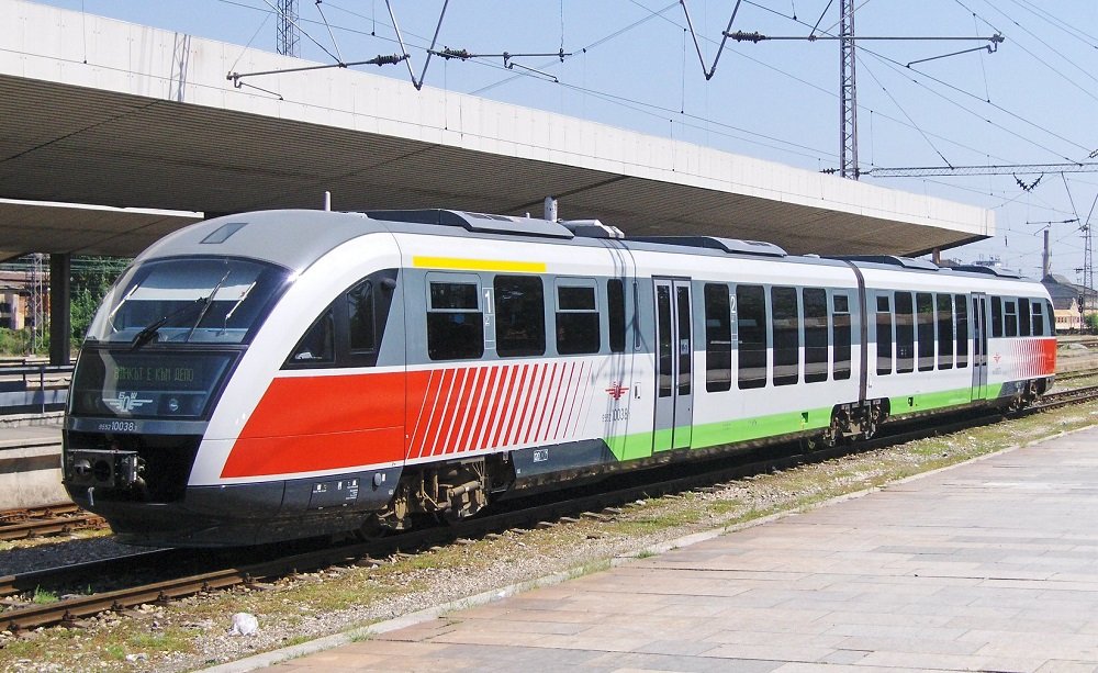 Alstom va asigura întreținerea a 46 de trenuri ale companiei naționale de căi ferate bulgare