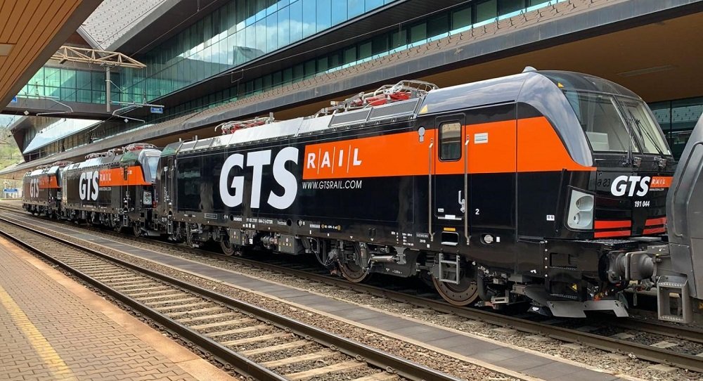 GTS Rail a preluat în Italia trei locomotive Siemens Vectron