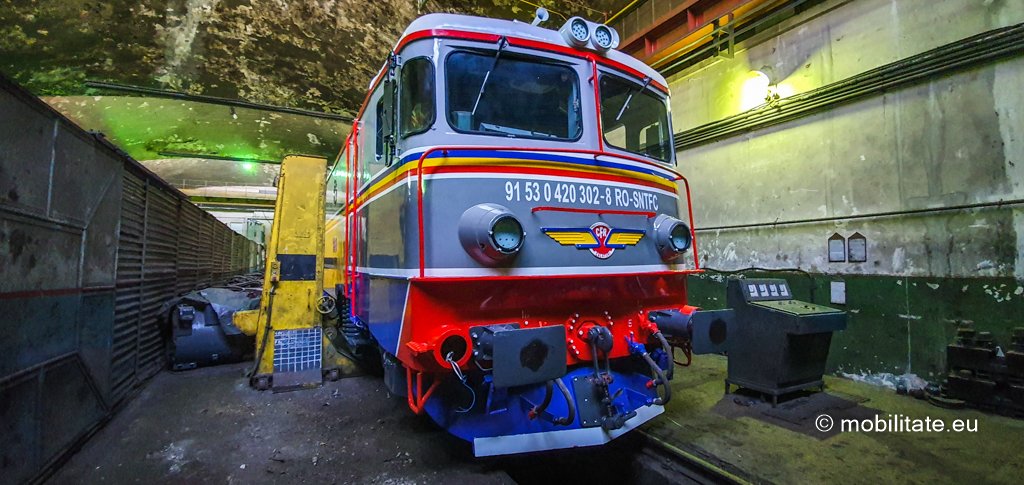 SCRL Brașov finalizează reparația tip RR la singura locomotivă clasică ce poate rula cu 200 km/h la CFR Călatori