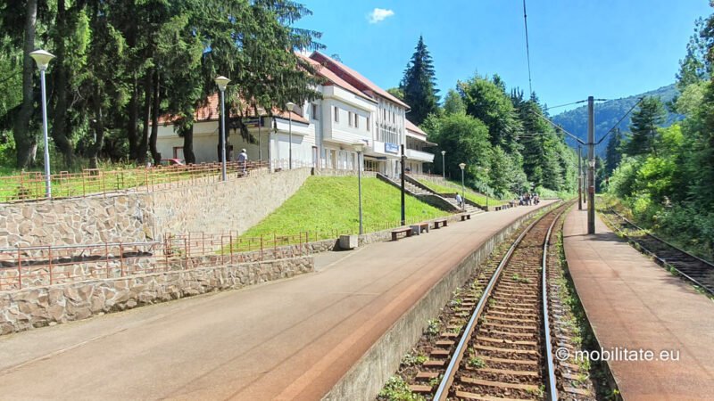 CFR Călători introduce noi opriri pentru 3 trenuri IR la Băile Tușnad și spre Galați