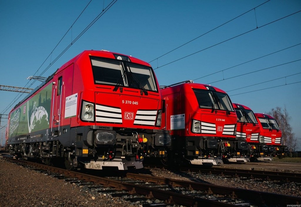 Siemens a livrat 4 locomotive Vectron MS pentru DB Cargo Polonia chiar de ziua căilor ferate din această țară