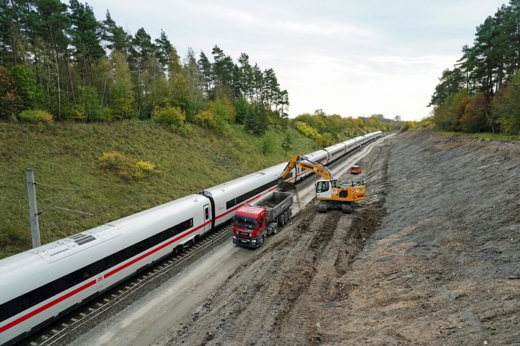 DB și statele nordice din Germania lansează un proiect feroviar de 30 de miliarde de euro cu implementare până în 2023