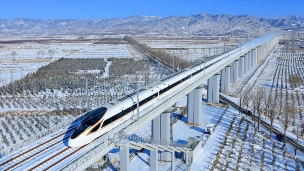 China - Până în 2025 se va ajunge la 50.000 km de linii de mare viteză care vor lega toate orașele importante