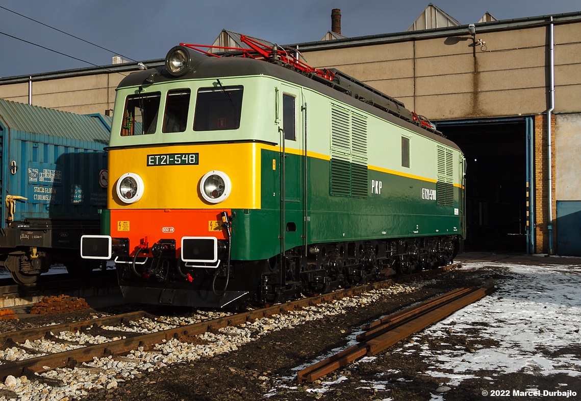 Polonia - PKP Cargo a restaurat o locomotiva veche seria ET21