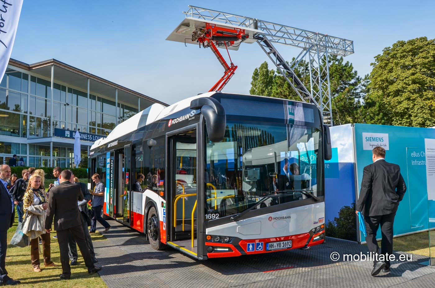 Serbia - BEI finanțează dezvoltarea mobilități și trecerea la electrificarea transportului în orașul Nis