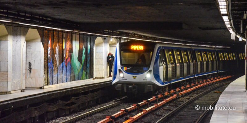 Reportaj - Metrorex colorează vechile stații cu ajutorul artiștilor ...