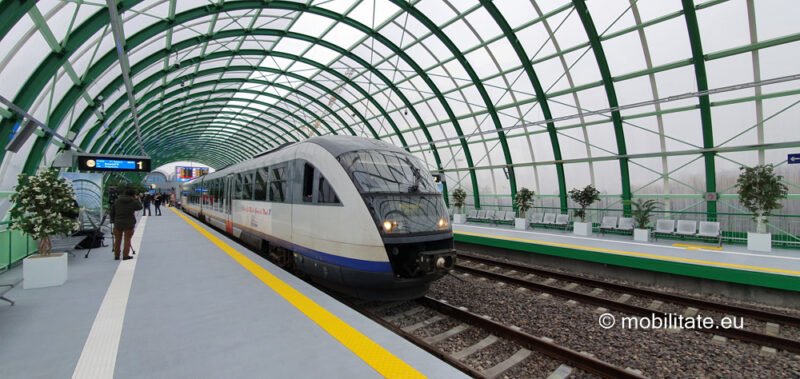 Trenurile București Nord - Aeroport Otopeni nu vor circula în perioada 28-30 martie