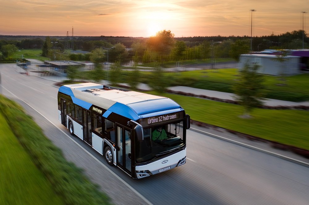 Austria - OBB Postbus achiziționeaza 106 autobuze electrice și hibride Solaris