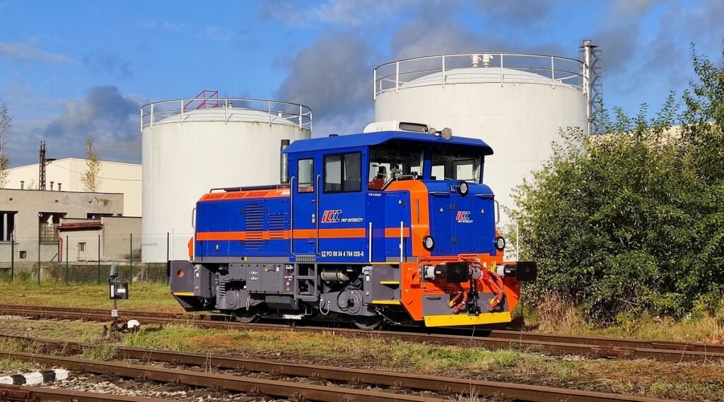 Polonia - PKP Intercity cumpără 10 locomotive EffiShunter 300