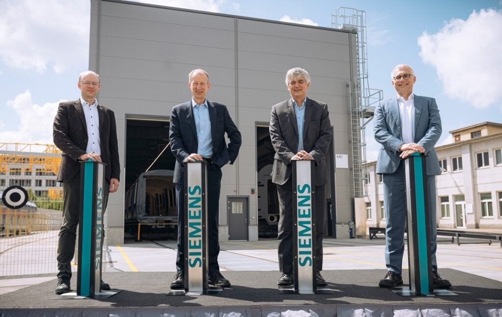 Siemens Mobility a deschis o nouă hală de compunere pentru trenuri la Viena