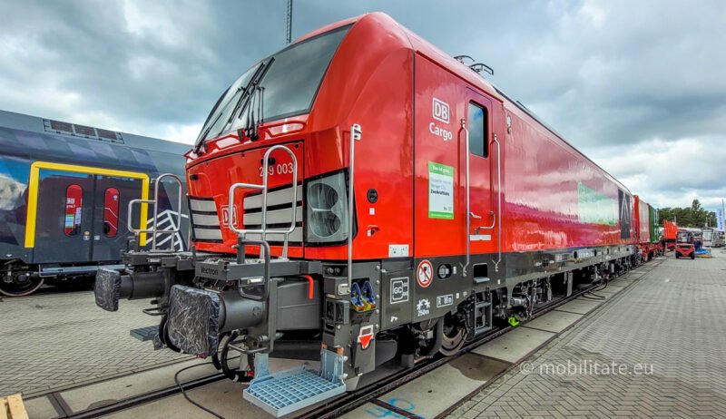 InnoTrans 2022 – Siemens și DB Cargo prezintă locomotiva Vectron Dual Mode