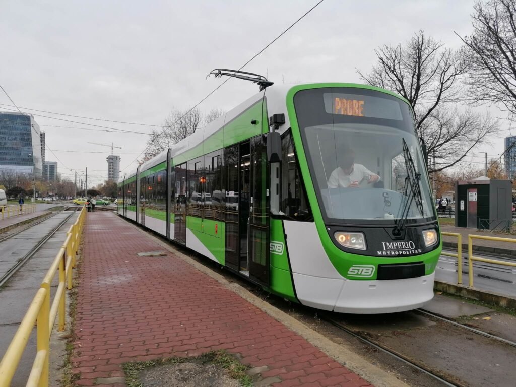 Tramvaiele Astra Imperio Metropolitan circulă de astăzi în probe pe timp de zi pe linia 41