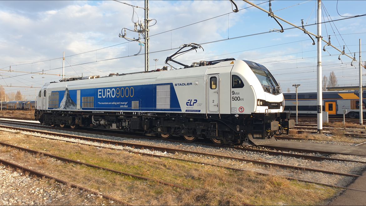 European Loc Pool a depășit pragul de 100 de locomotive Stadler EuroDual și Euro9000