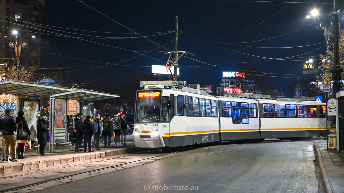 Primăria Capitalei a atribuit realizarea studiilor de fezabilitate pentru extinderea rețelei de tramvai prin Piața Unirii și pe un total de 15 km în alte zone