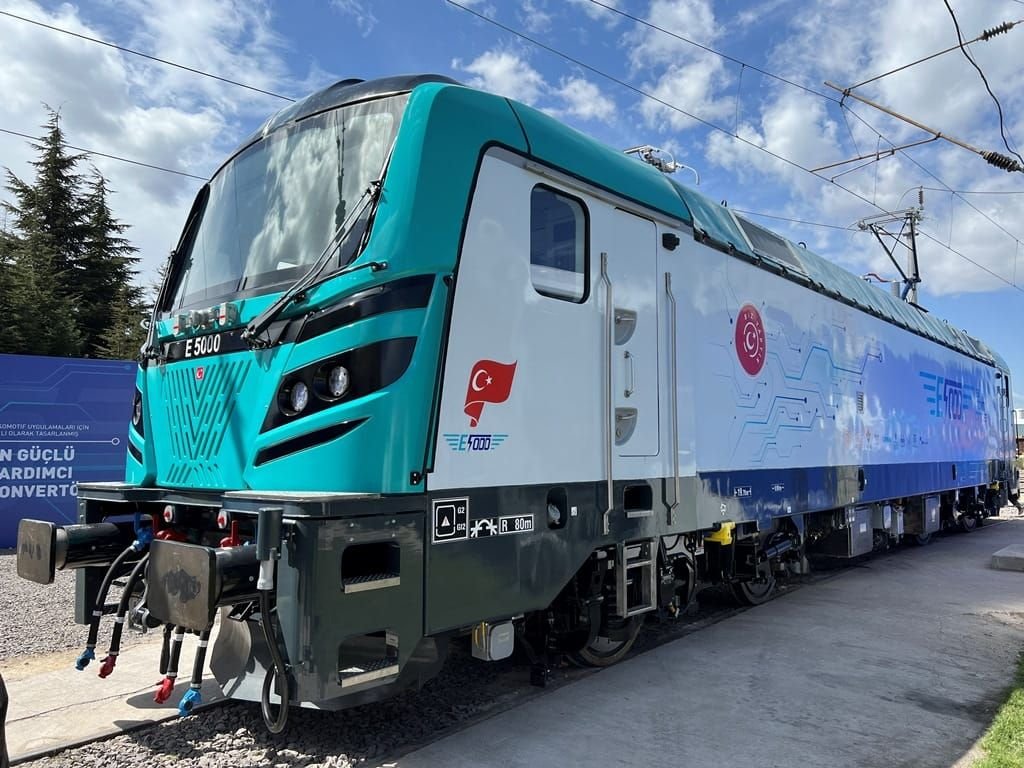 Turcia a lansat prima locomotivă electrică produsă de industria locală