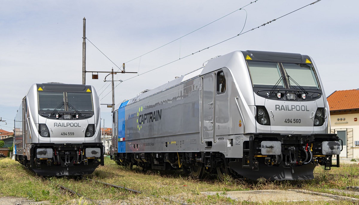 Captrain a primit primele din cele 19 locomotive Traxx închiriate de la Railpool