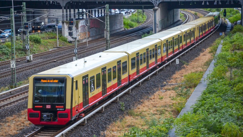Asocierea Stadler – Siemens a finalizat trenul electric cu numărul 100 pentru S-Bahn Berlin în doar 3 ani