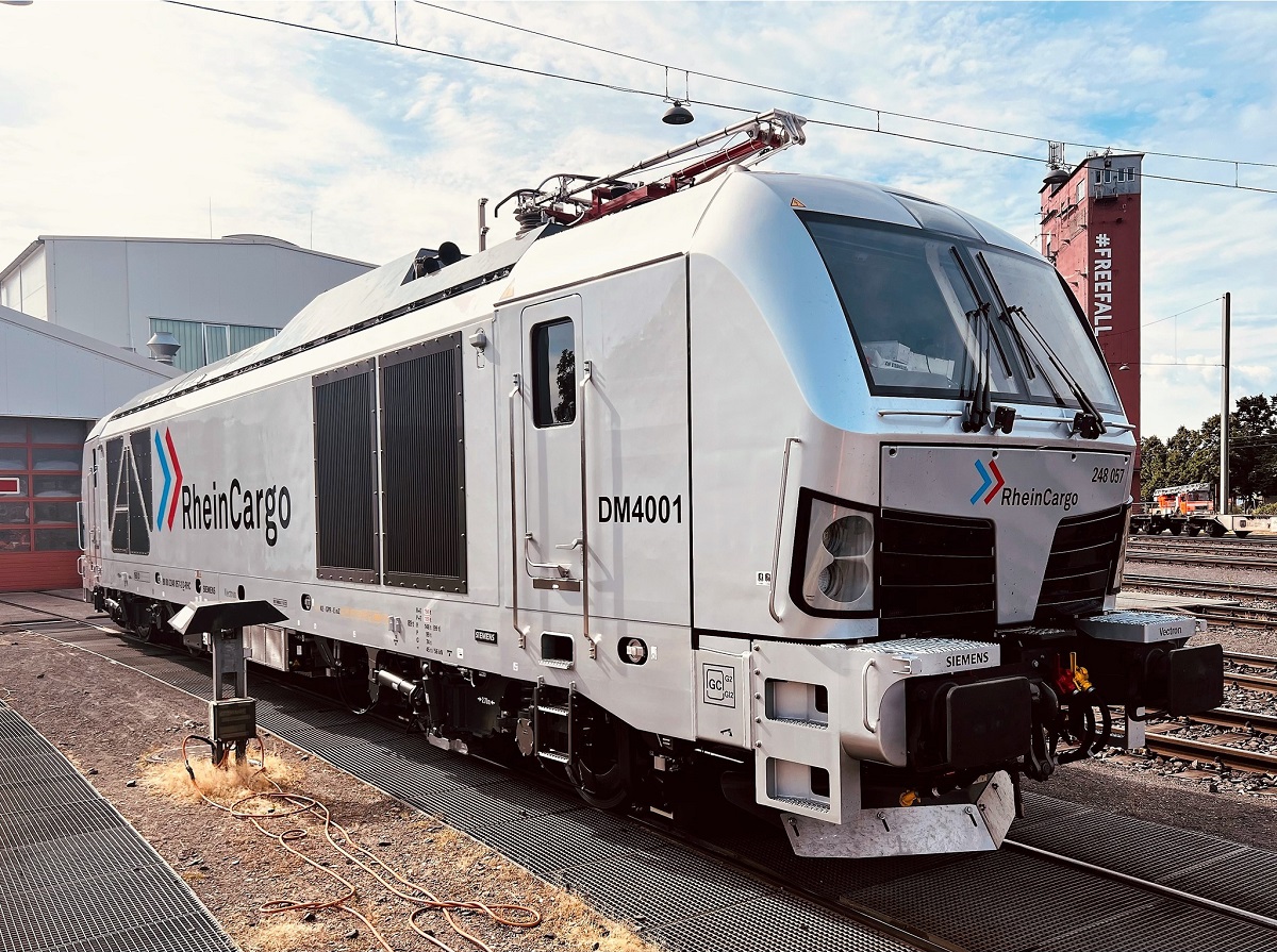 Germania – Rheincargo a achiziționat 7 locomotive Siemens Vectron Dual Mode