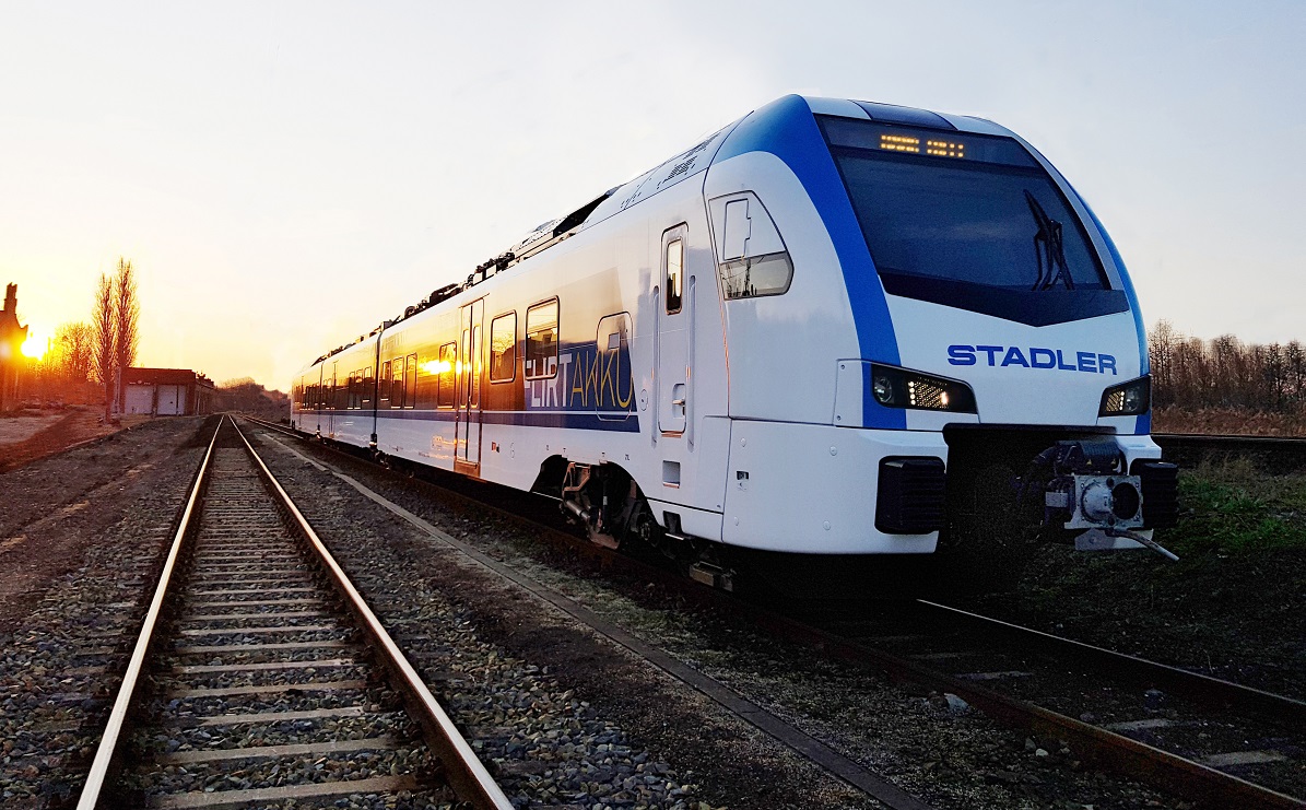 OBB achiziționează 120 de rame electrice cu baterii de la Stadler pentru eliminarea vechilor automotoare diesel