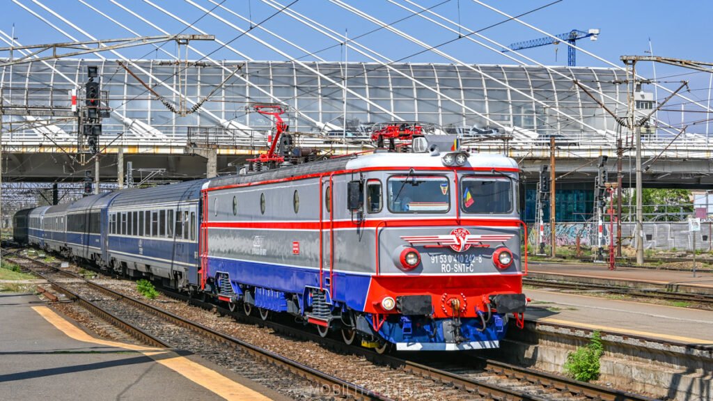 Una din locomotivele emblematice ale depoului Brașov a fost reparată capital de secția de reparații a depoului