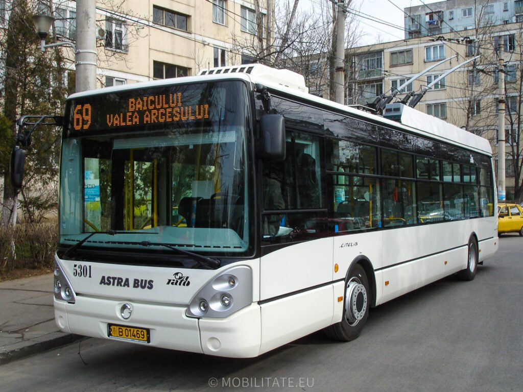 STB SA introduce primele troleibuze Solaris în București la fix 17 ani ...