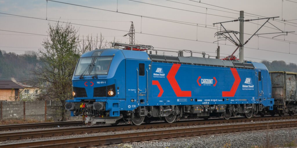 CARGOUNIT a semnat un acord pentru achiziția a 100 de locomotive Siemens Vectron și Smartron ce vor ajunge și în România