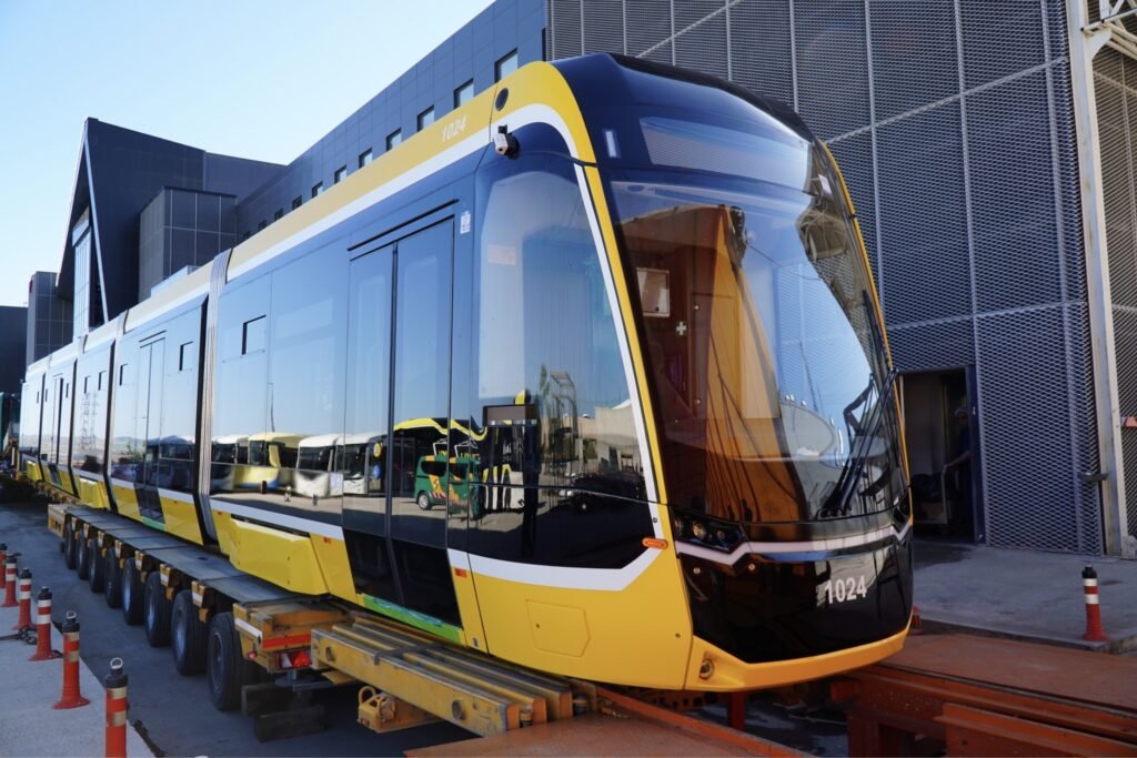 Bozankaya livrează la Timișoara primul din cele 17 tramvaie din noul contract ce duce numărul tramvaielor Bozankaya timișorene la 40