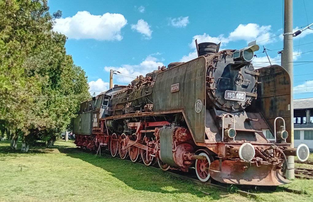 Muzeul Locomotivelor din Dej caută donații pentru revopsirea a două locomotive istorice