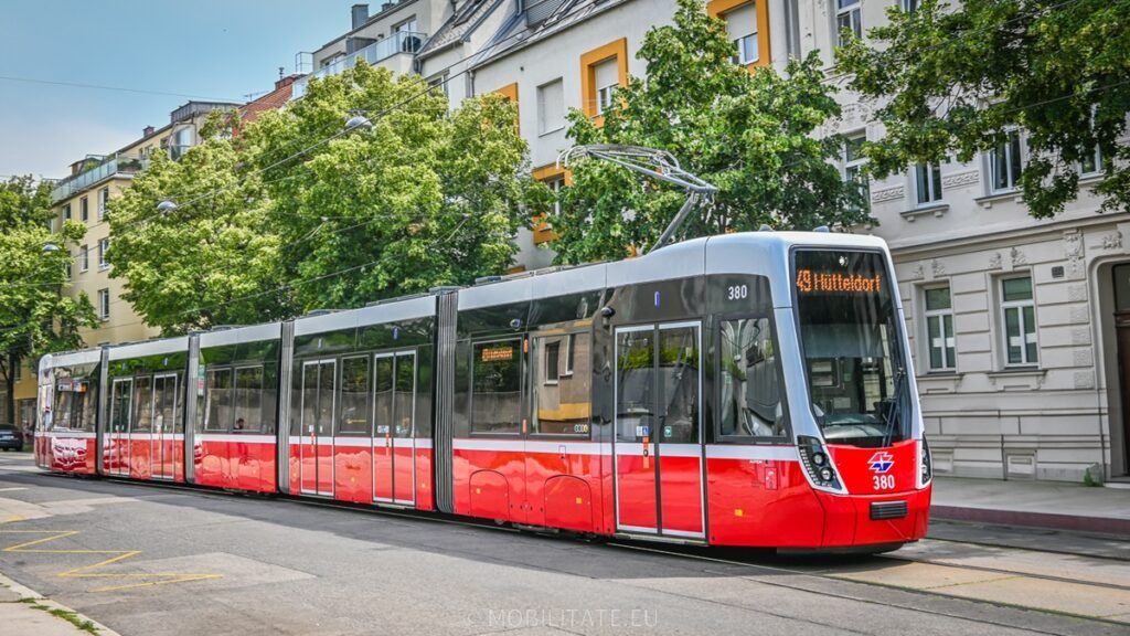 Viena comandă încă 27 de tramvaie Flexity în contractul pentru 157. 81 de unități circulă deja din primele 119 comandate