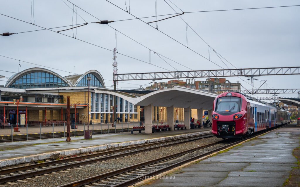 Noul tren Alstom Coradia a ajuns și la Constanța în etapa de probe. Va începe să circule în scurt timp ca tren nou pe ruta București - Brașov