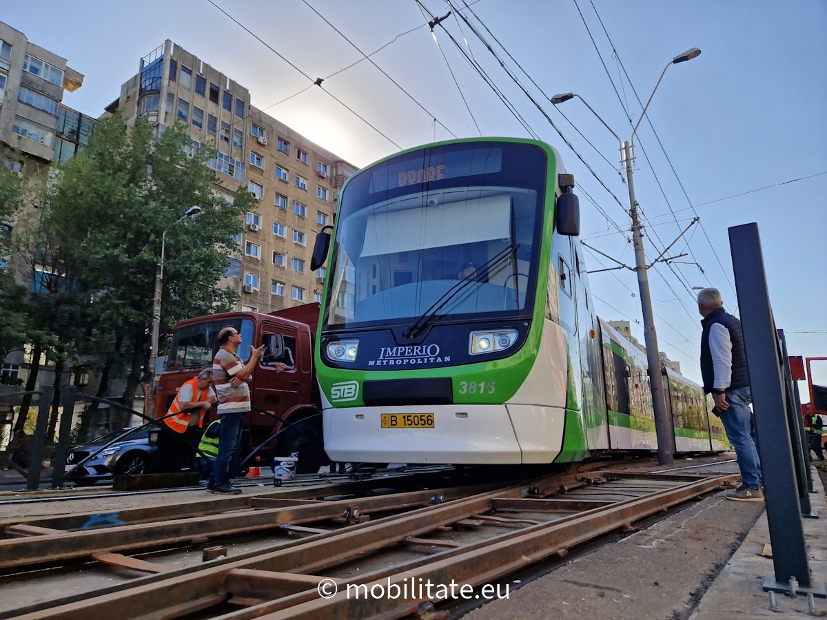 Voestalpine Railway Systems livrează la STB SA un nou sistem de aparate de cale pentru circulația în sistem paletă. Vechile sisteme nu sunt compatibile cu tramvaiele Imperio