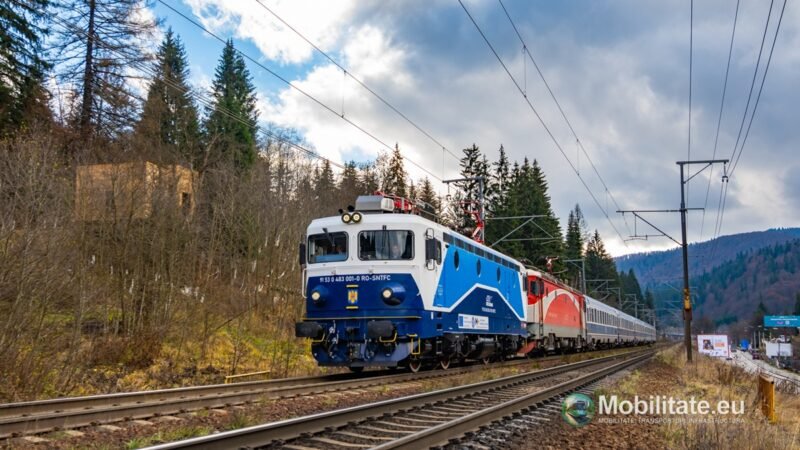 Locomotiva electrică modernizată la SCRL Brașov a traversat pentru prima dată Carpații cu trenuri cu călători. Urmeaza alte 4 pana la finalul anului