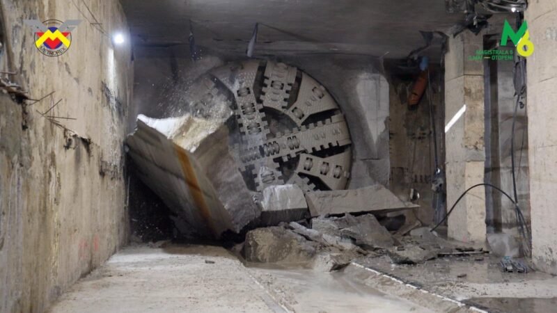 Metrorex anunță finalizarea primului tunel dintre stațiile Aeroport Băneasa și Gara Băneasa pe viitoarea linie M6