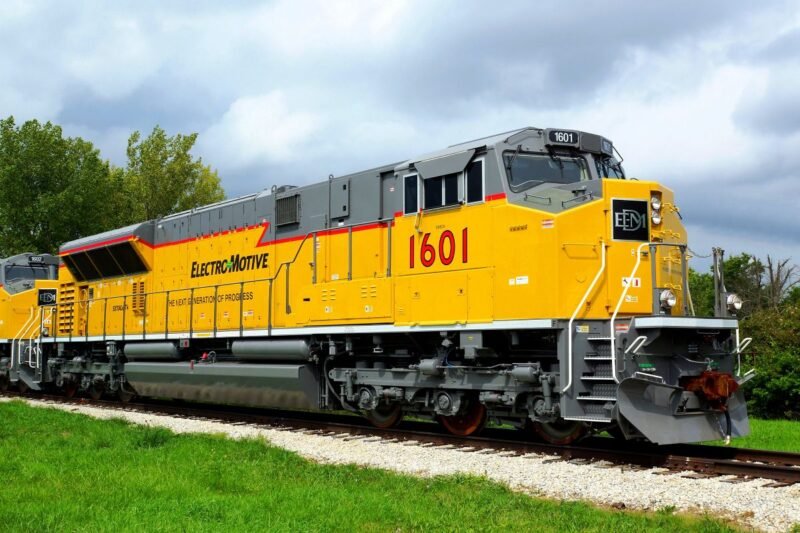 Canadian Pacific Kansas City achiziționează 65 de locomotive EMD de la Progress Rail