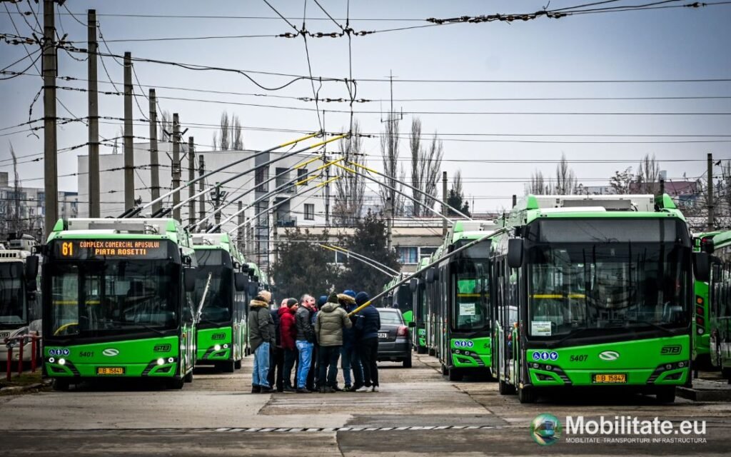 Analiză mobilitate.eu - Cum s-a schimbat parcul de troleibuze din București la 2 ani de la intrarea noilor Solaris în exploatare